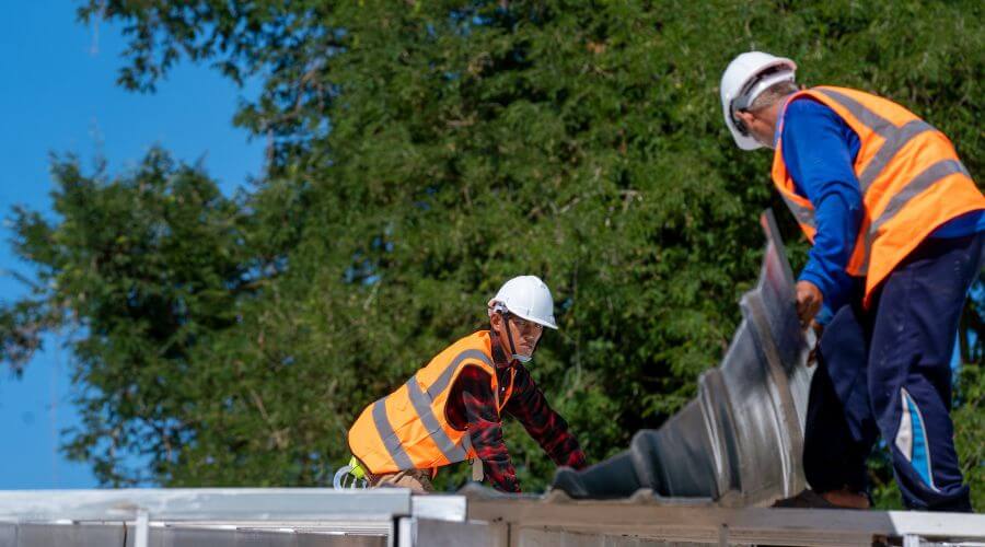 Roof maintenance in Stonewall, TX